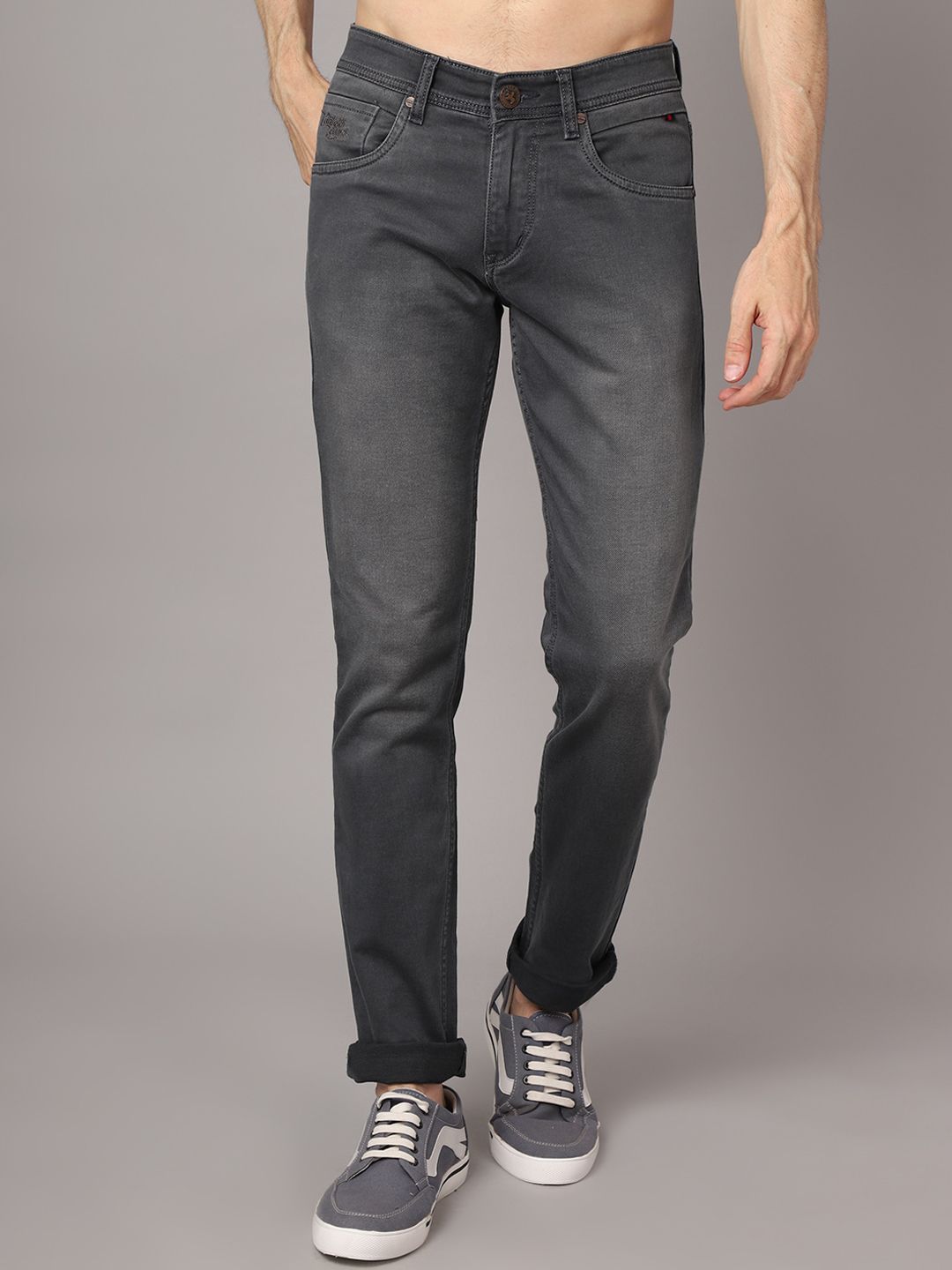Men Low Rise Clean Look Light Fade Stretchable Cotton Jeans