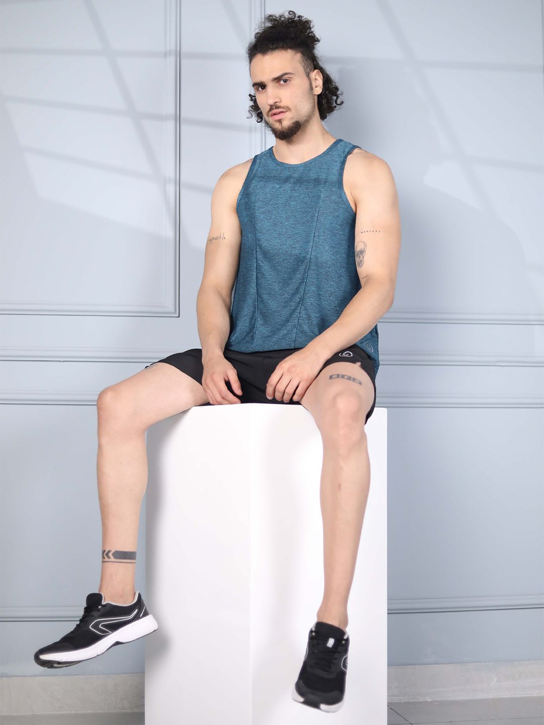 Chkokko Men Teal Green Solid Round Neck Training T-shirt