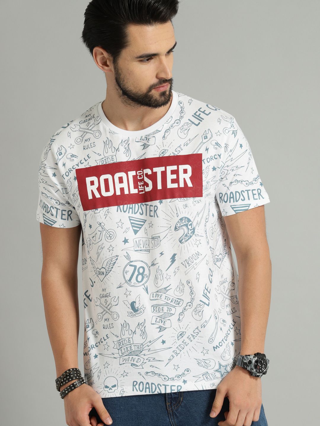 The  Lifestyle Co Men White Printed Round Neck T-shirt